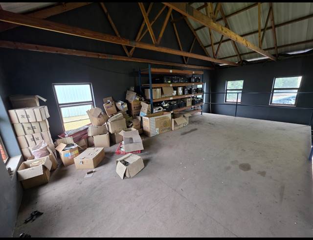 830M² WAREHOUSE TO LET IN CITY DEEP